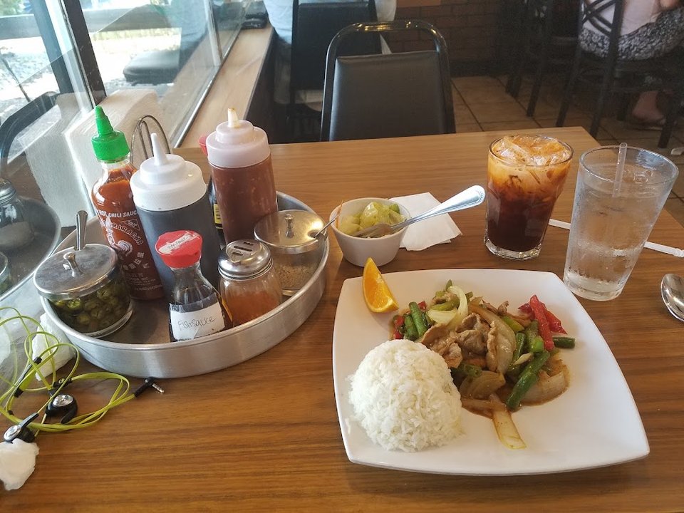 Menu board featuring lunch and dinner selections.